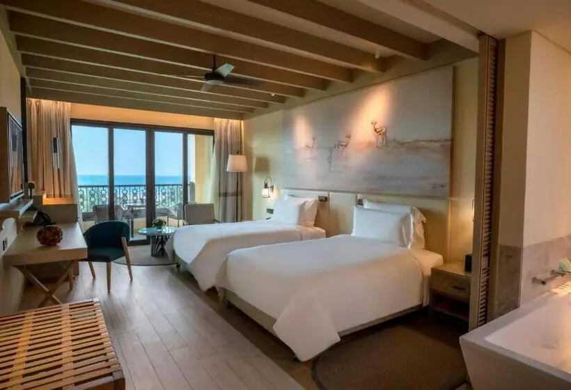 اتاق استاندارد با بالکن و چشم‌انداز دریا, Saadiyat Rotana Resort And Villas