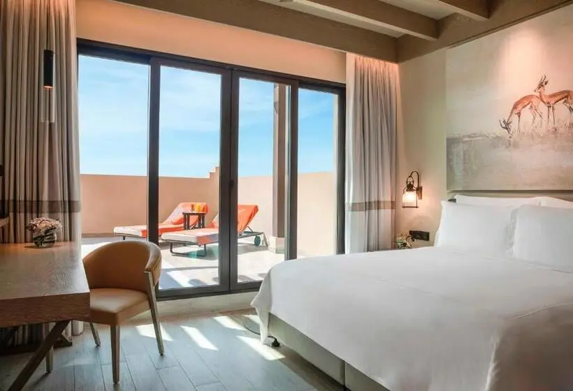 Suite with Terrace, Saadiyat Rotana Resort And Villas