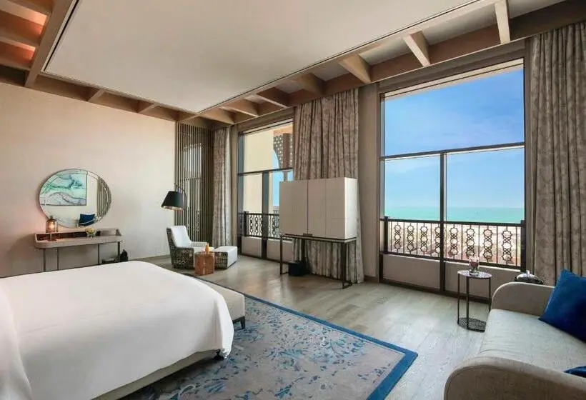 سوئیت رویال, Saadiyat Rotana Resort And Villas
