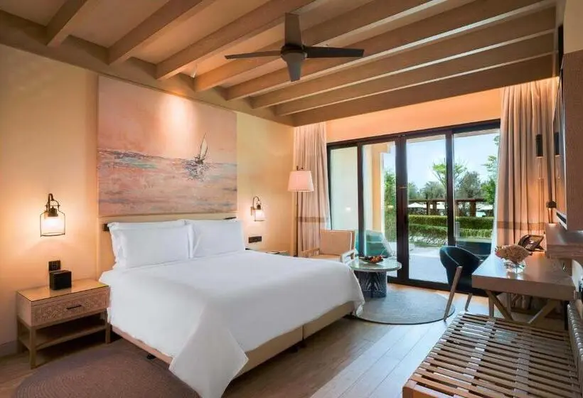 سوئیت با چشم‌انداز, Saadiyat Rotana Resort And Villas