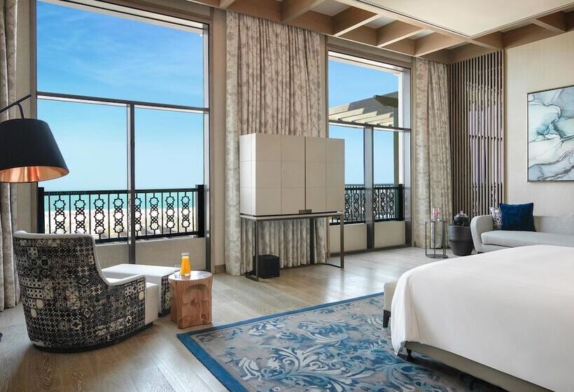 Королевский Люкс, Saadiyat Rotana Resort And Villas