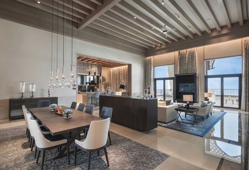 Королевский Люкс, Saadiyat Rotana Resort And Villas