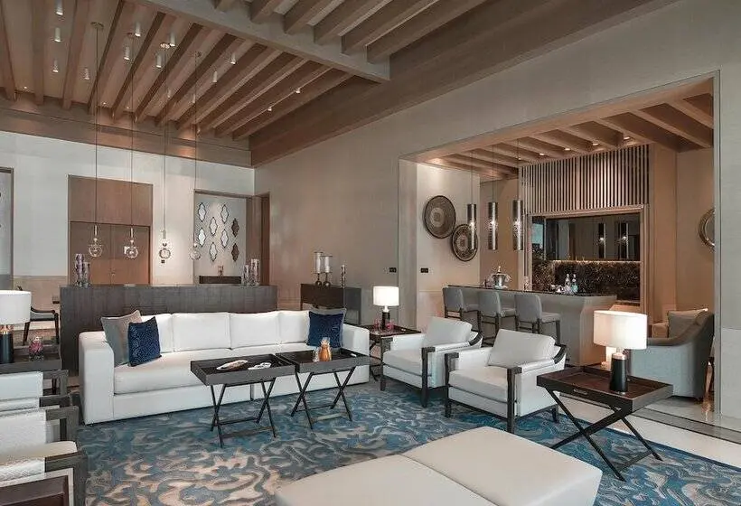 سوئیت رویال, Saadiyat Rotana Resort And Villas