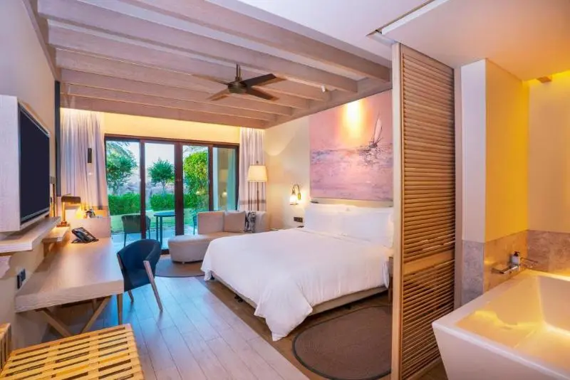 اتاق استاندارد با چشم‌انداز باغ, Saadiyat Rotana Resort And Villas