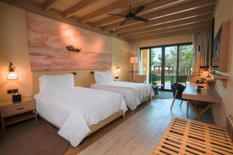 Номер Стандарт с Террасой, Saadiyat Rotana Resort And Villas