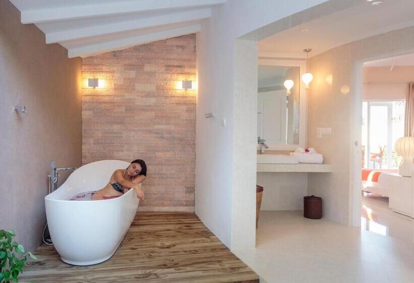 ویلای 1 خوابه, Sun Siyam Vilu Reef 24 Hour All Inclusive With Free Transfers