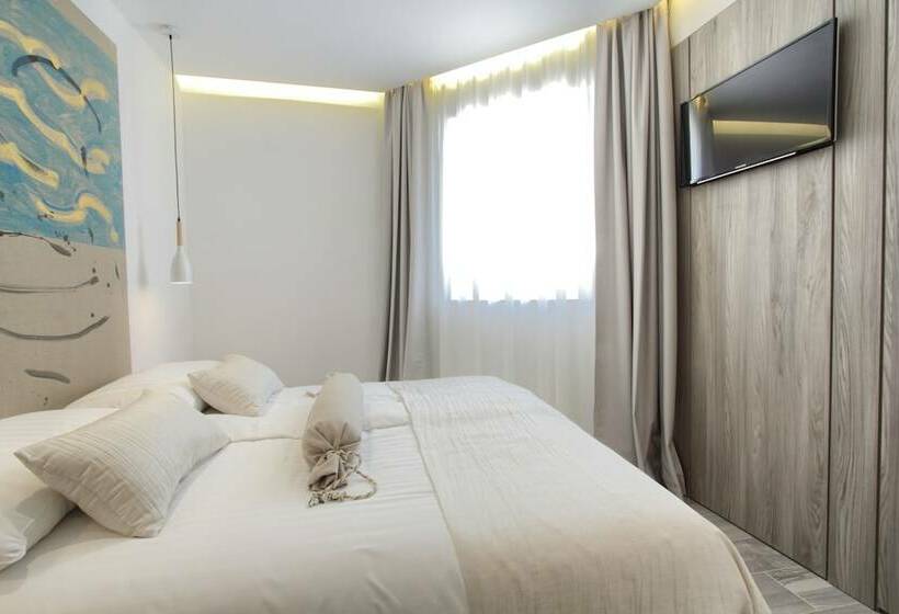 جناح 3 غرف نوم, Kalamota Beach House