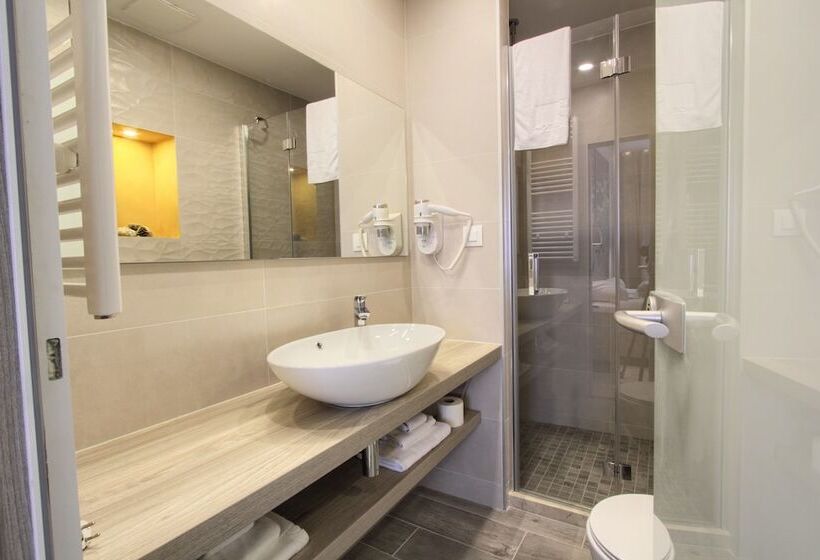 Люкс 3 Спальни, Kalamota Beach House