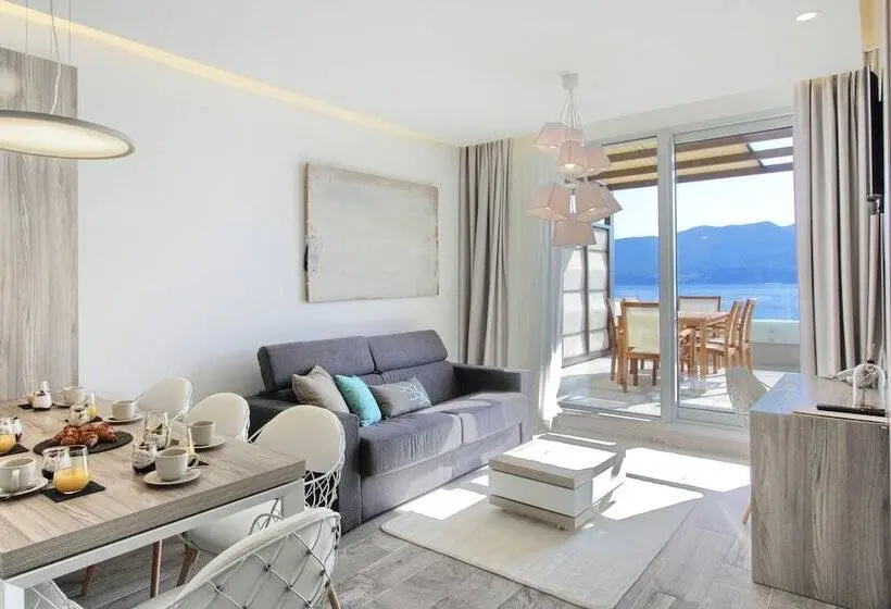 プレミアムスイート２ベッドルーム, Kalamota Beach House