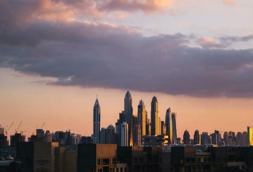 اتاق استاندارد با تخت بزرگ, Aloft Palm Jumeirah