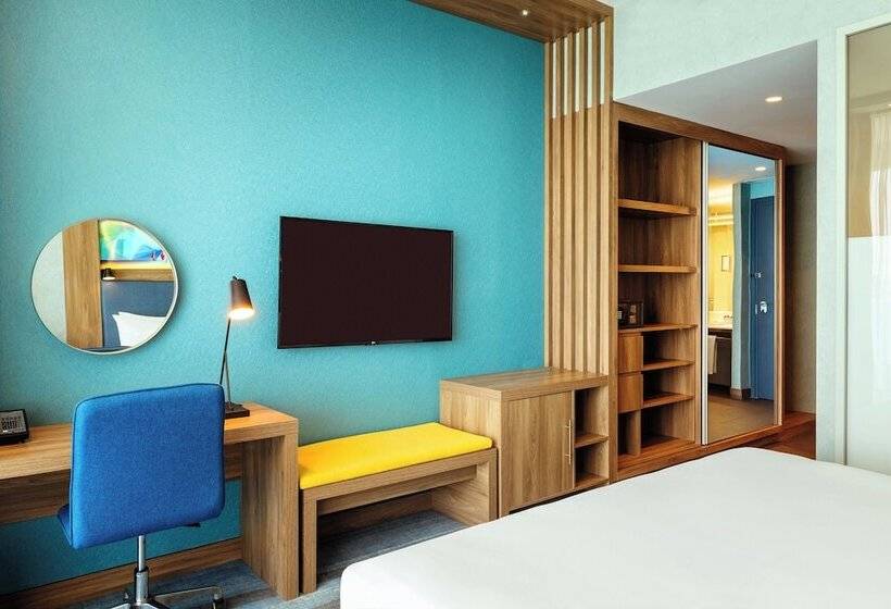 Номер Стандарт Двуспальная Кровать Боковой Вид на Море, Aloft Palm Jumeirah