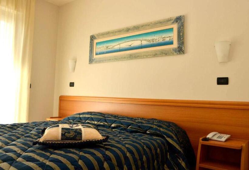 标准间带阳台, Apulia