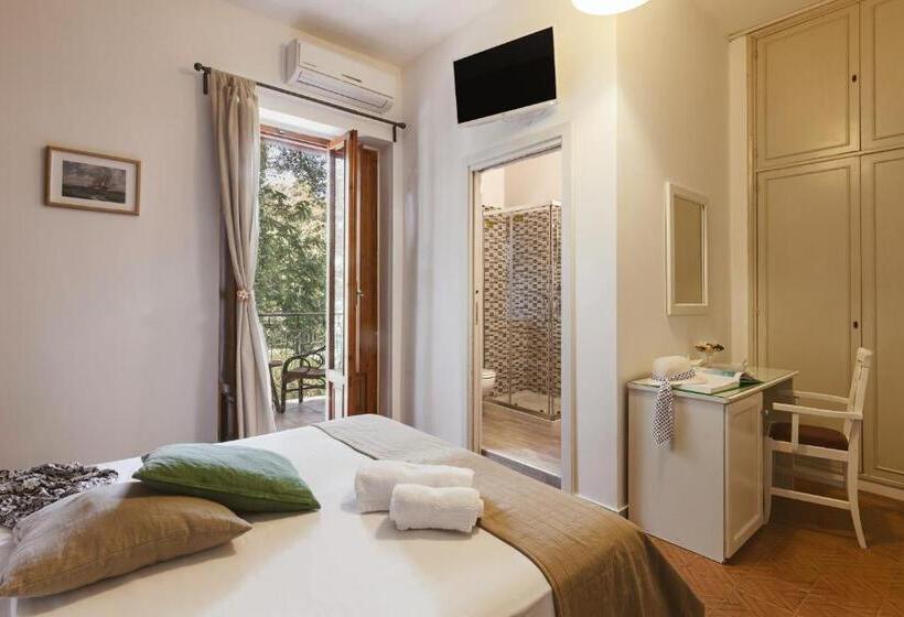 اتاق استاندارد سه نفره, B&b Viale Dei Pini