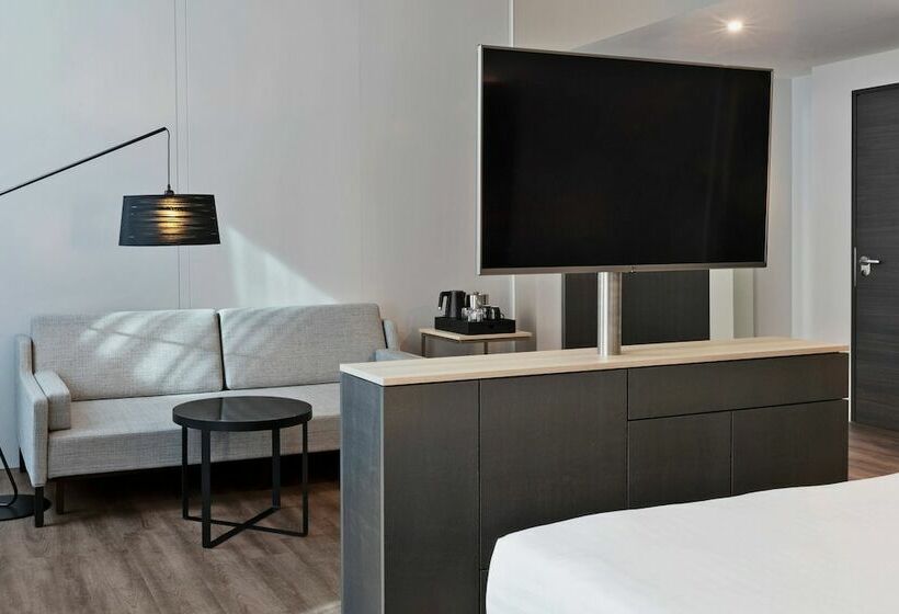 Полулюкс, Courtyard By Marriott Munich Garching