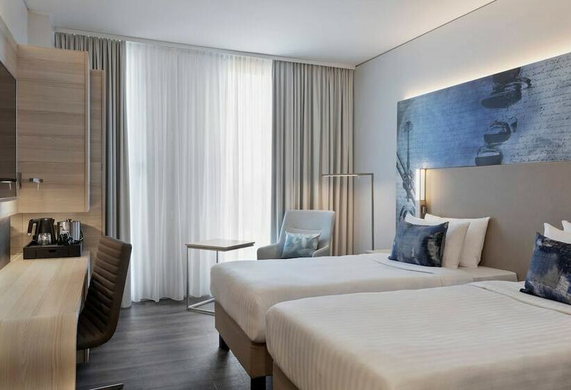 Номер Deluxe, Courtyard By Marriott Munich Garching