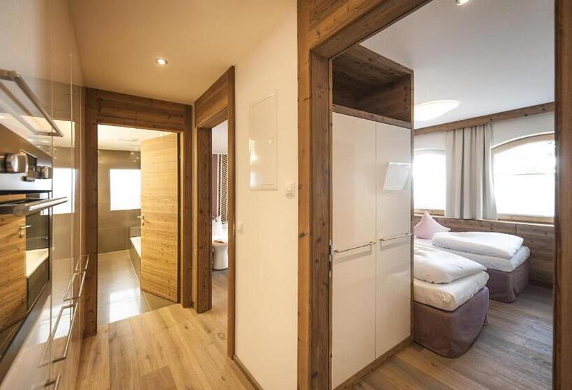 테라스가 있는 2 베드룸 아파트, Gerlosperle