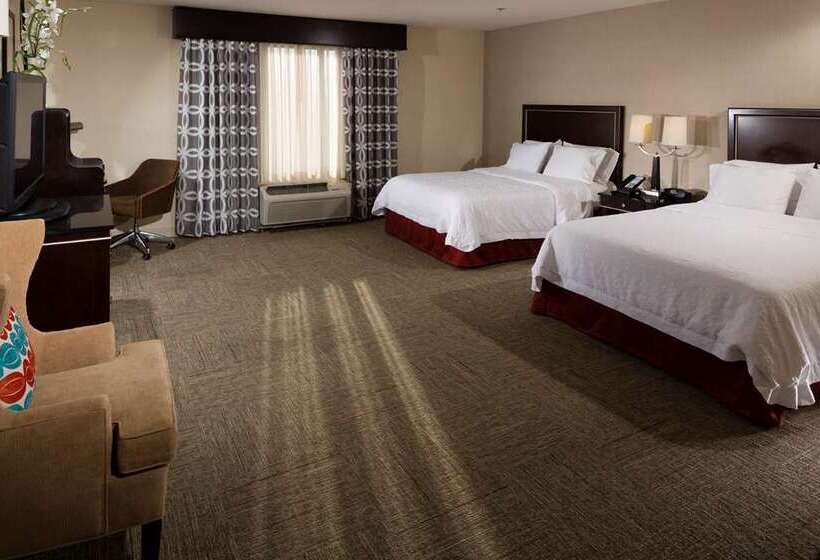 Номер Стандарт Адаптированный для Инвалидов, Hampton Inn & Suites Boston/waltham