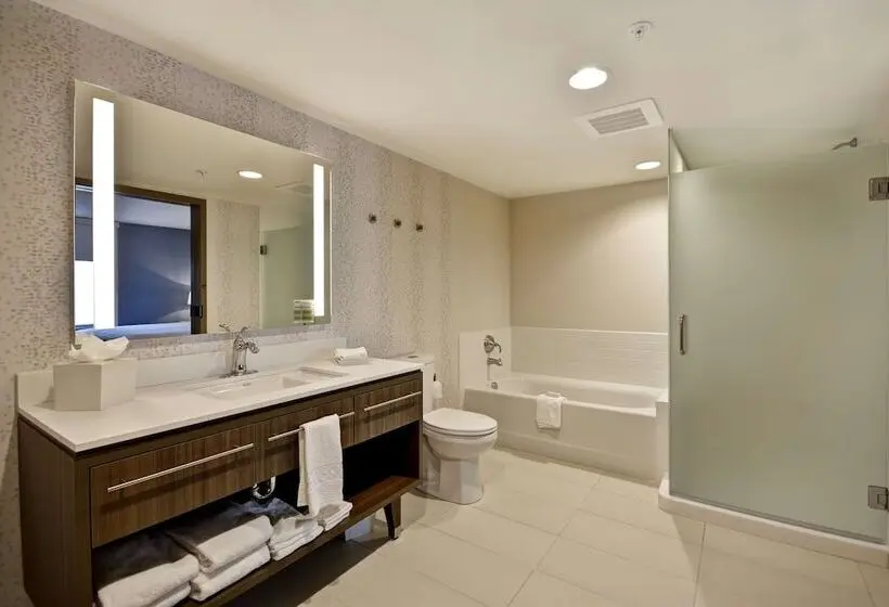 身障者適用スイートルーム, Home2 Suites By Hilton Kansas City Ku Medical Center