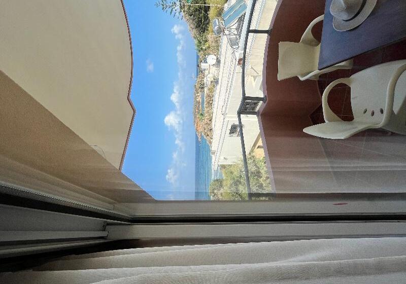 آپارتمان 1 خوابه با چشم‌انداز دریا, Iolkos Hotel Apartments