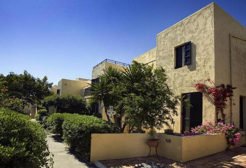 استودیوی سوپریور, Sundance Apartments & Suites