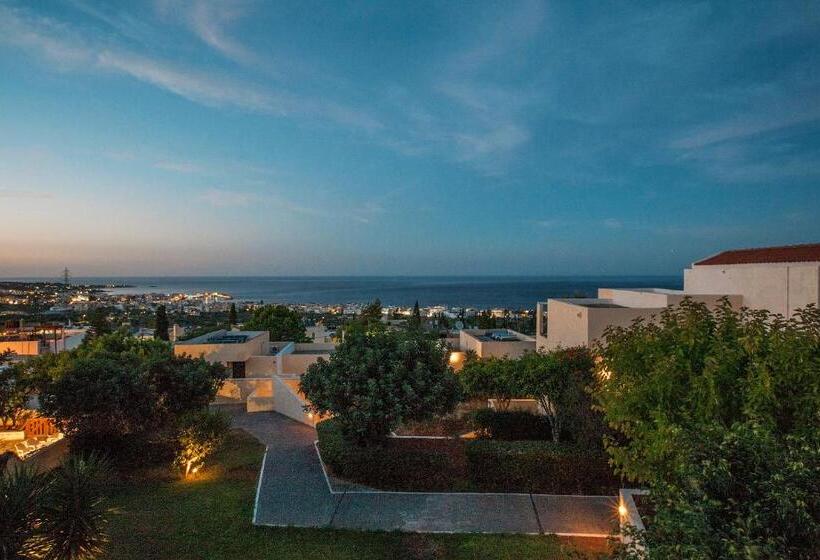 2 Bedroom Superior Suite with Views, Sundance Apartments & Suites