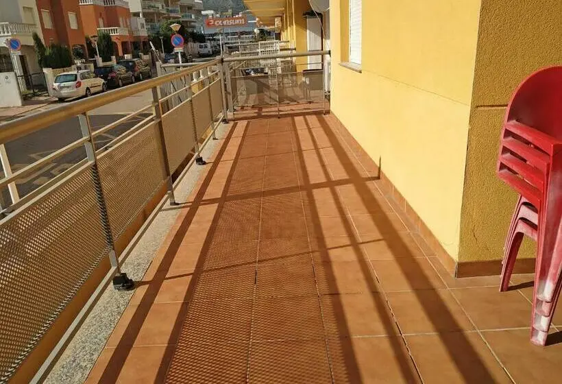 آپارتمان 3 خوابه, Apartamentos Los Almendros 3000