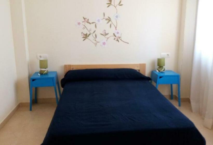 ３ベッドルームアパートメント, Apartamentos Los Almendros 3000