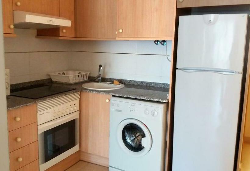 ３ベッドルームアパートメント, Apartamentos Los Almendros 3000