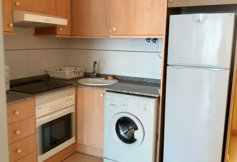 آپارتمان 3 خوابه, Apartamentos Los Almendros 3000