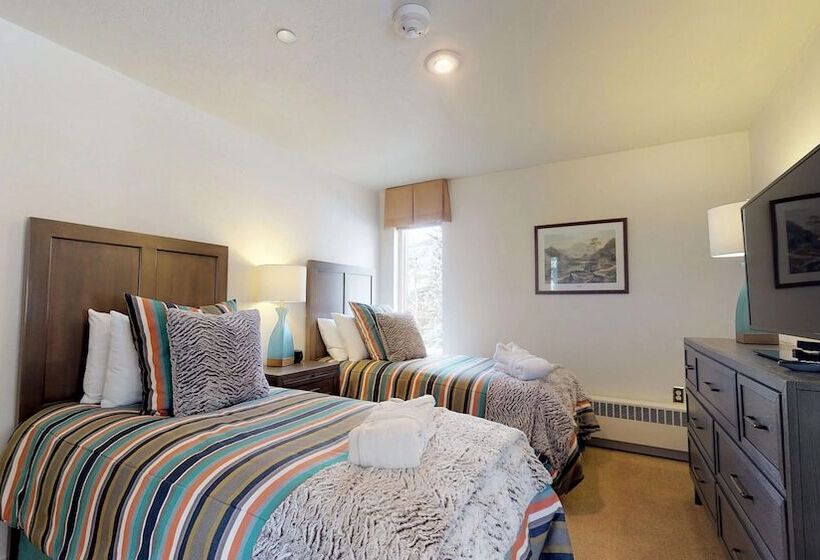 ツーベッドルーム　ヴィラ, Christiania Condominiums  Coraltree Residence Collection