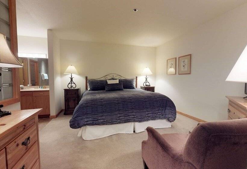 침실 2개 아파트, Christiania Condominiums  Coraltree Residence Collection