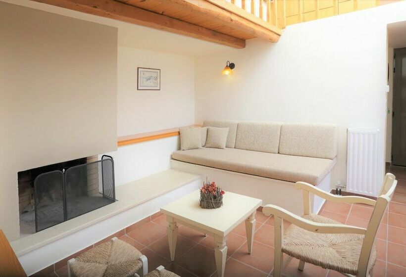 Вилла 1 Спальня, Mourtzanakis Residence   Traditional Eco Hotel In Achlada