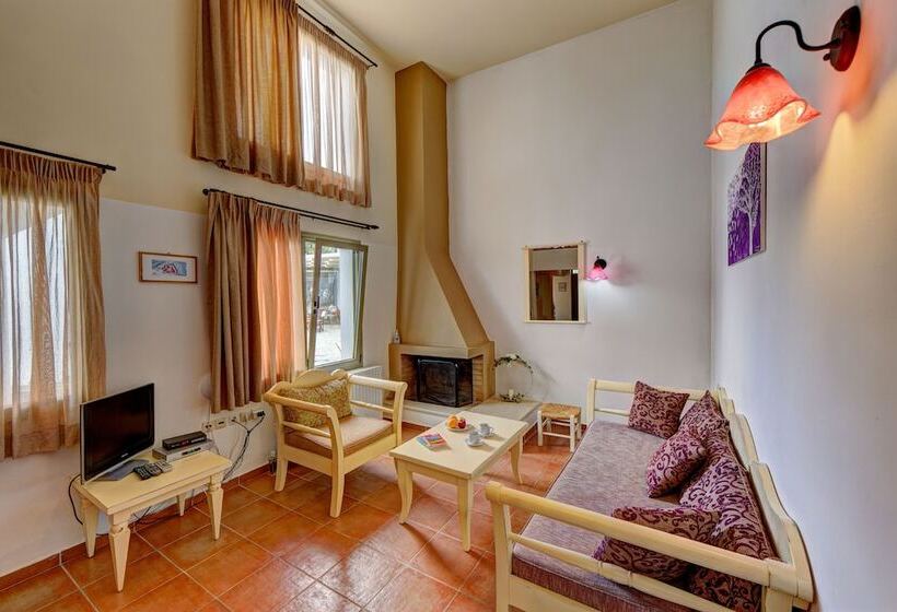 Вилла 1 Спальня, Mourtzanakis Residence   Traditional Eco Hotel In Achlada