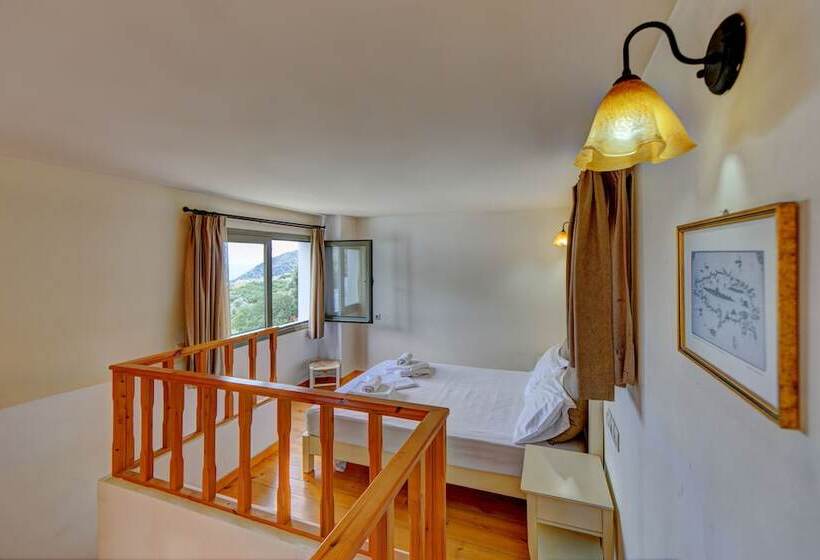 Вилла 1 Спальня, Mourtzanakis Residence   Traditional Eco Hotel In Achlada