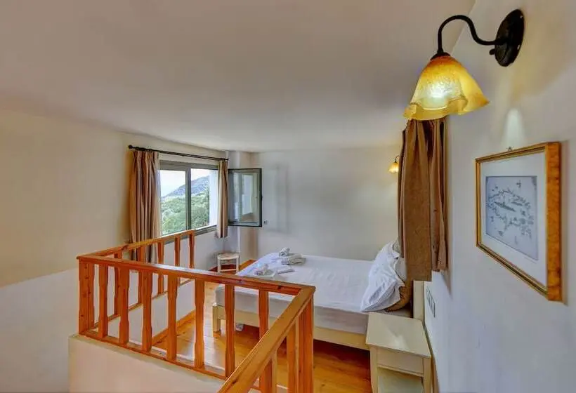 ビラホテル１ベッドルーム, Mourtzanakis Residence   Traditional Eco Hotel In Achlada