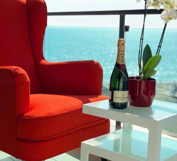 オーシャンビュースタンダードルームバルコニー付き, Alcor Beach