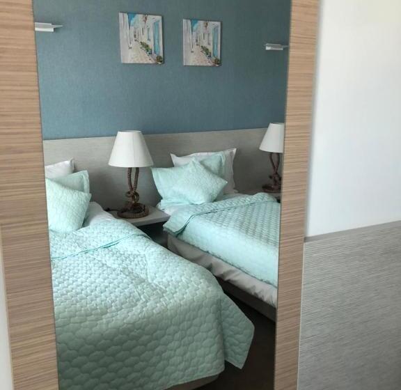 スタンダードルーム, Alcor Beach