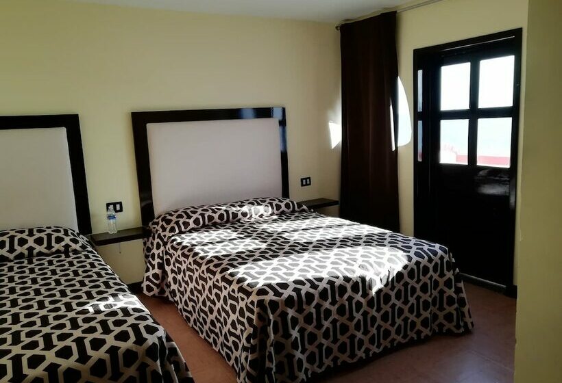 스탠다드 룸 더블 침대 2개, Essen's