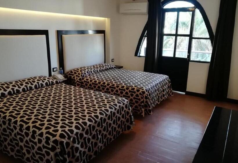 스탠다드 룸 더블 침대 2개, Essen's