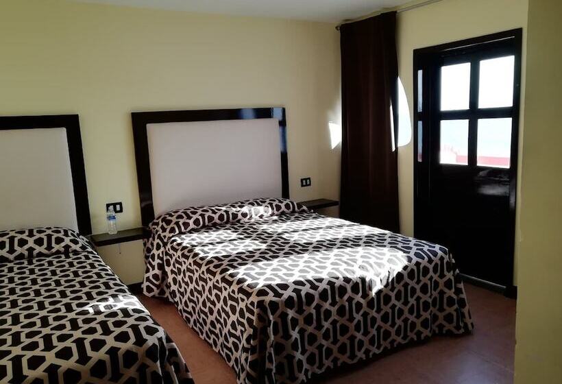 스탠다드 룸 더블 침대 2개, Essen's