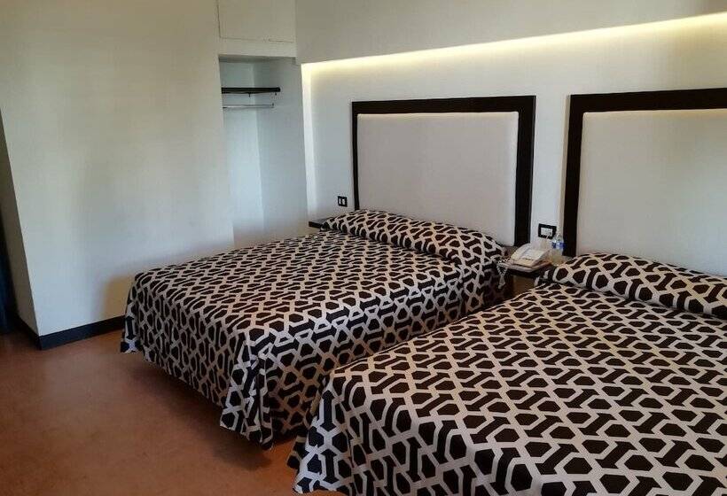 스탠다드 룸 더블 침대 2개, Essen's