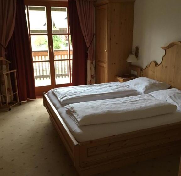 דירת חדר, Lüch Da Pćëi