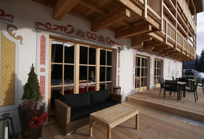 标准工作室带阳台, Lüch Da Pćëi