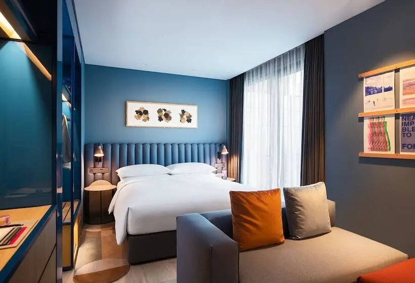 Standard Room Double Bed City View