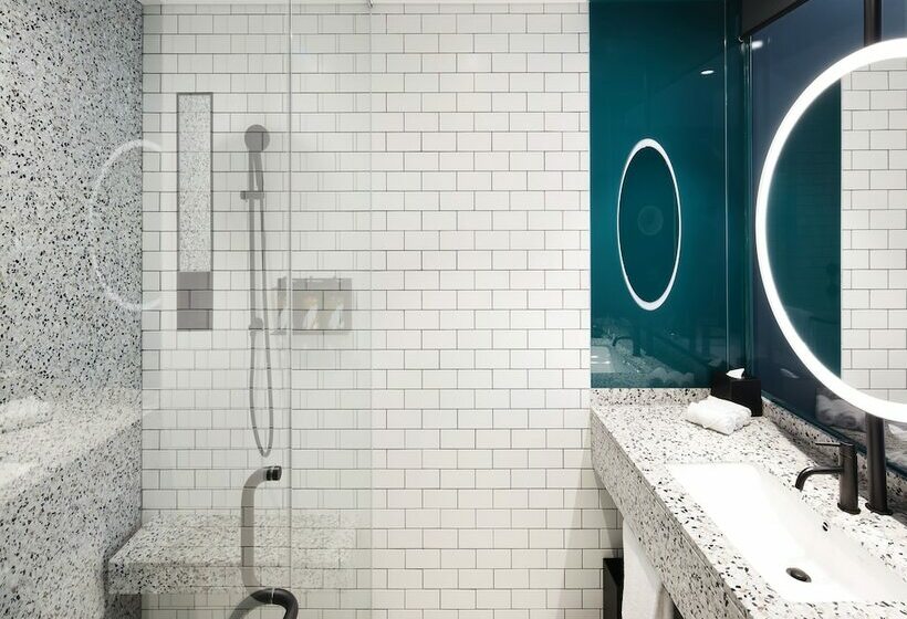 Habitación Estándar 2 Camas Matrimonio, Ryse, Autograph Collection, Seoul