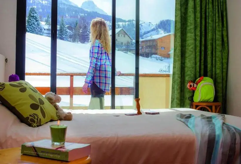 اتاق استاندارد, Vtf Les Balcons Du Sauze
