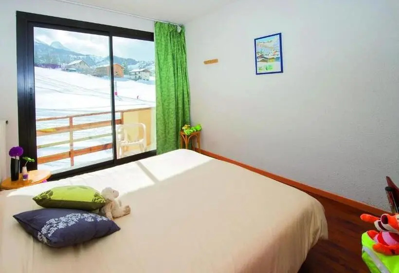 اتاق خانوادگی, Vtf Les Balcons Du Sauze