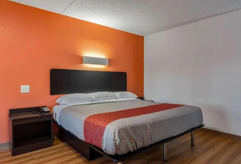 キングサイズベッドのスタンダードルーム, Motel 6 White, Ga   Cartersville