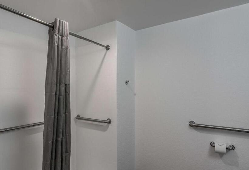 חדר סטנדרט, מיטת קווין, מותאם לאדם עם מוגבלויות, Motel 6 White, Ga Cartersville