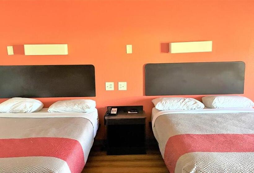 Номер Стандарт Адаптированный для Инвалидов, Motel 6 White, Ga   Cartersville